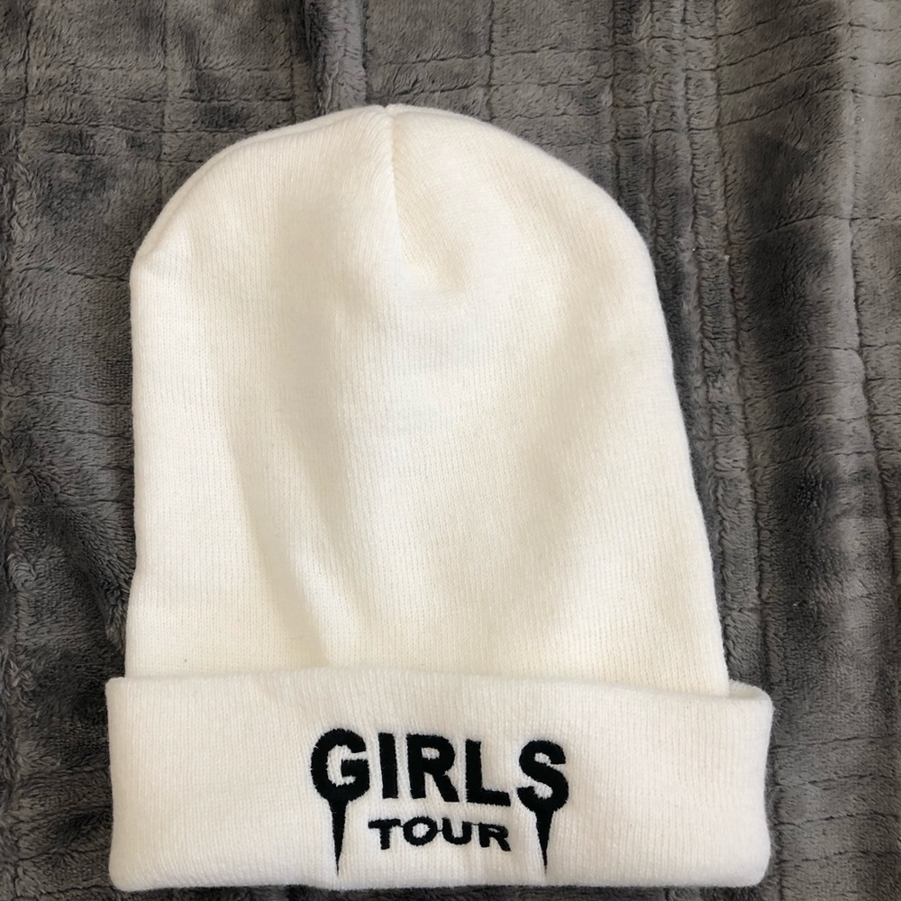 Girl Tour beanie